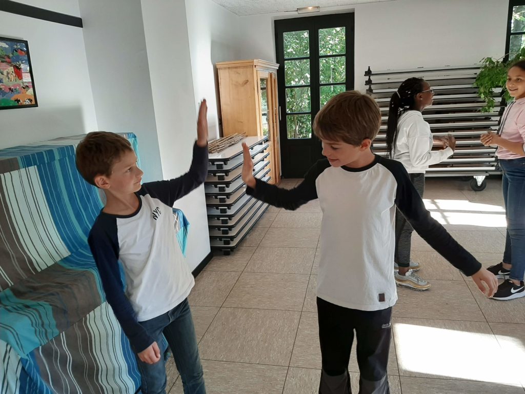 Apie Atypiques Personnes Dans L Intelligence Et L émotion Les 6ème 5 à Neuwiller-lès-Saverne - École & Collège Notre-Dame de Sion
